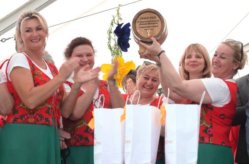  Triumf „Ale Cantare” i II miejsce „Chyżan” w Pawłowie